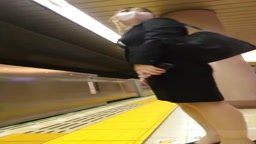 電車対面PC0154