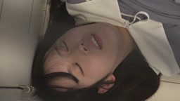 性欲剥き出しOLの指ズボ豪快オナニー