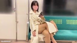 露出・変態娘～透けBODYストッキングで見せつけ