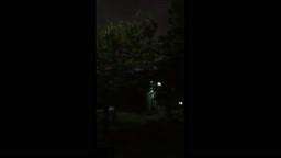 スレンダー女子　外で立ちバック