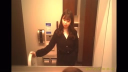 美女 トイレ盗撮