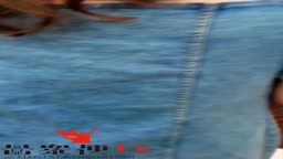 コンビニで大胆に露出