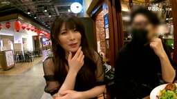 【全身ドスケベ】【囁き挑発淫語】【爆尻爆乳】彼氏とも別れ中々良い出会いに恵まれない悩めるアラサーちゃん！！「 結婚も出産もしたいけど…！ 」と人生行き詰まりの中、一回お酒飲んでパーーッと楽しくSEXがしたいっ！！！