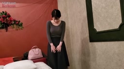 国際結婚の美人妻