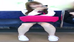 電車対面PC0215