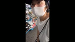 【素人乳首】何度も前屈み【胸チラ】