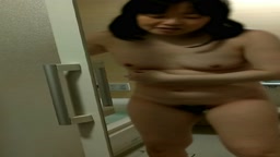 顔出し熟女寛子の入浴