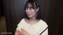 877 アイドルのぴちぴち美ボディ。