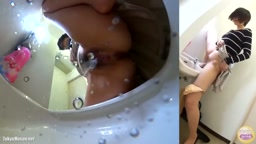 304) おしっこ我慢……出来ず放尿