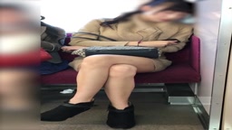 電車対面PC0299