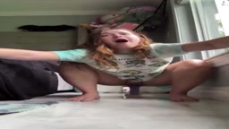 ディルドでズボズボ潮吹きブッシャー！