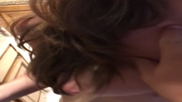 Mujer borracha exhibicionista 13