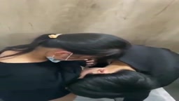 トイレ　フェラ　チクビ舐め