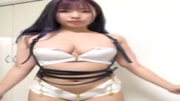 巨乳