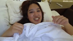 お願いされたら断れないGカップ潮吹きギャルい看護師に中出しSEX