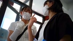 【盗撮】清潔感のあるミニスカ女子のスカート内を盗撮する