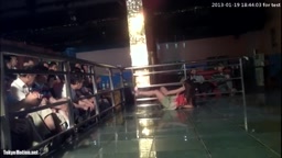 ストリップ劇場