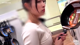 鬼かわいい看護師のたまご・２０歳にコスプレさせて連続中出しSEXしました