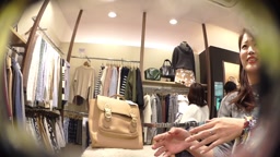 店員