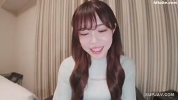 【初撮り】スレンダー歯科助手美女