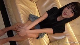 【初撮り】【3射精】見た瞬間に心を奪われる。理屈なんていらない『可愛い』という事実。理性を保てなくなる『誘惑な色気』も持ち合わせる至極の美女。ゴッくん、野外も収録、内容盛り沢山の絶倫3
