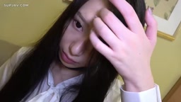 1085 スレンダー黒髪美女のケアされた美裸体に水を注ぎ込む