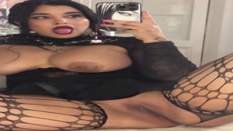 latina_ViviTarantin0