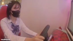 清楚でデカパイ少女が制服からバニー