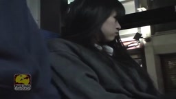 【廃盤】強行痴漢盗撮！！③〜追跡された女子高生たち〜 1