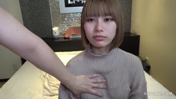 牝 -- 美乳と美マン