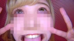 金髪ギャル　開口器　歯　よだれ