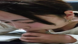 不倫する若妻の喉奥フェラ