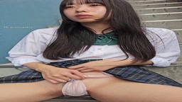 パンチラエレベーター2