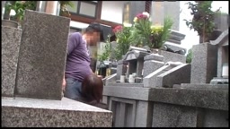 投稿団地妻）SEX中に旦那からTEL