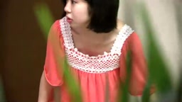 胸チラ 1