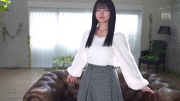 -Short-新人 現役女子大生 専属 億超えルーキーHカップ 純白彩永 AV Debut!