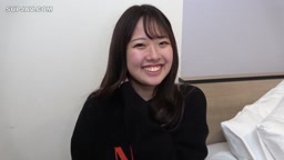 1186 巷で話題の巨乳な看板娘に、中出しでマーキング