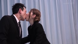 夫が死にました。私を激しく抱いてください。 大沼美希（35）