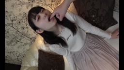 （無修正）スレンダー美女にやりたい放題