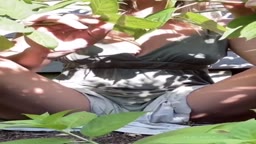 木漏れ日の中から････････････････････おっぱい鉄砲に気をつけて！