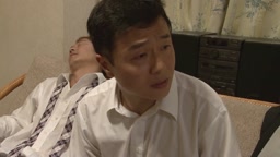 夫の親友に犯され