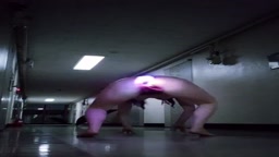 近所に変態化け物徘徊中