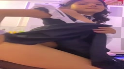 可愛いベトナム人メイドさん 03