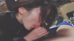 【個人撮影】 史上最高の流出動画。。の完全版フェラチオ大好き! 眼鏡の美人人妻