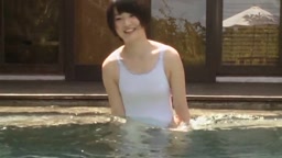 IV 新田まみ
