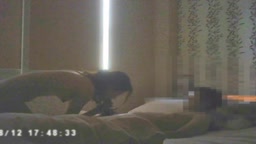 スリムな人妻　超敏感体質クンニで激イキ