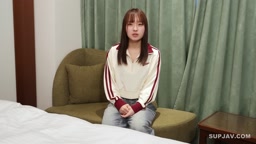 投稿17878キュートな美乳嬢