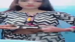 神乳　細身爆乳1