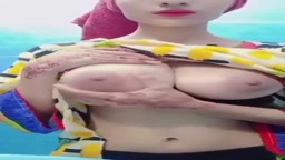 神乳　細身爆乳4