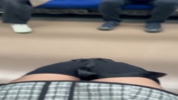 わかば　野外露出　パンツ